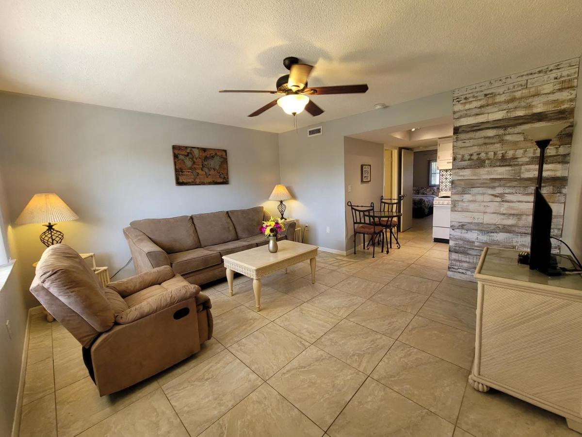 Hideaway Waterfront Resort Cape Coral Zewnętrze zdjęcie